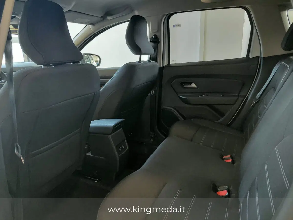 Dacia Duster usata a Monza e Brianza (14)
