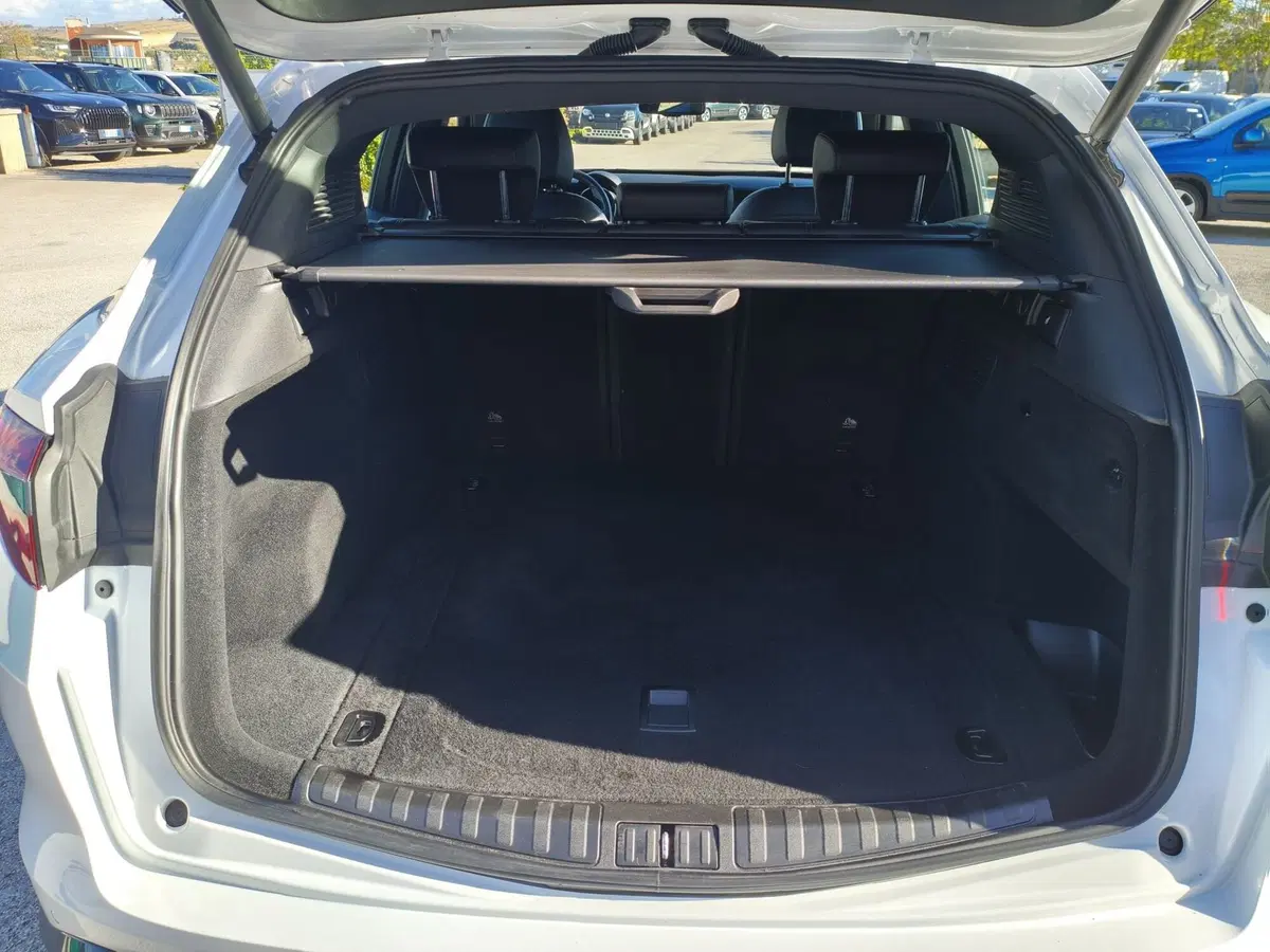 Alfa Romeo Stelvio usata a Matera (6)