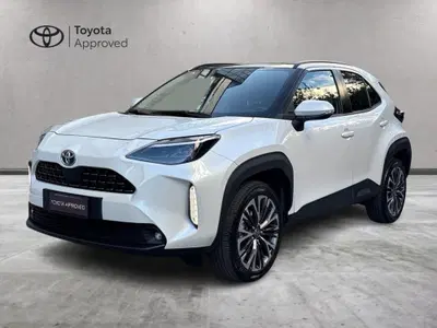Toyota Yaris Cross 1.5 Hybrid 5p. E-CVT Lounge del 2022 usata a San Fior