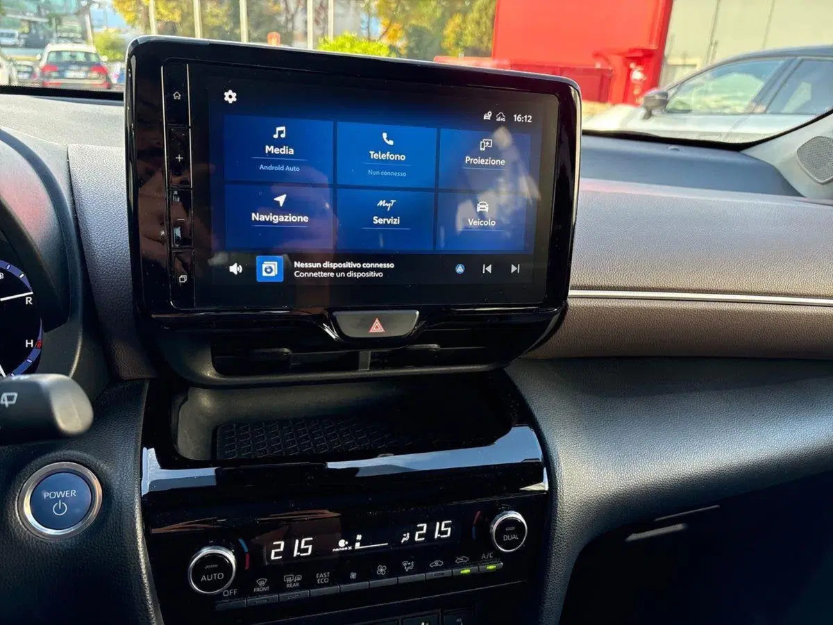 Toyota Yaris Cross usata a Treviso (13)