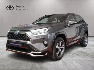 Toyota Rav4 PHEV E-CVT AWD-i More Dynamic del 2021 usata a Milano