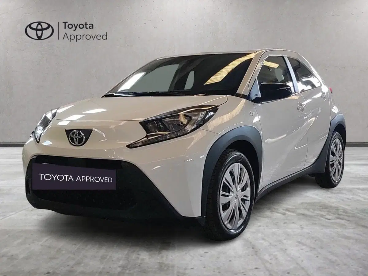 Toyota Aygo X usata a Milano