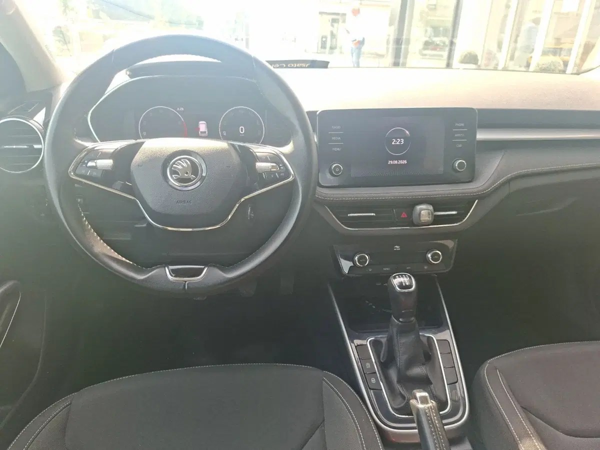 Skoda Fabia usata a Ancona (18)