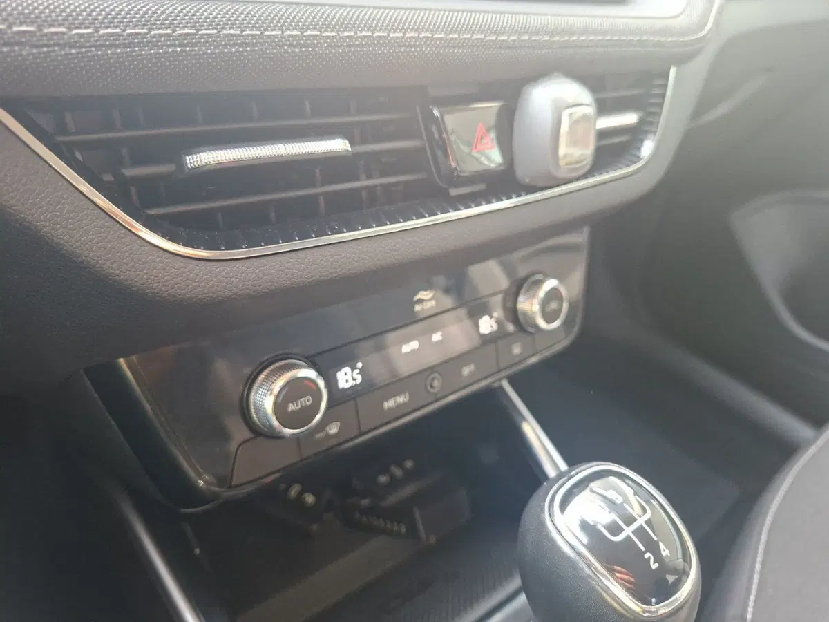 Skoda Fabia usata a Ancona (20)