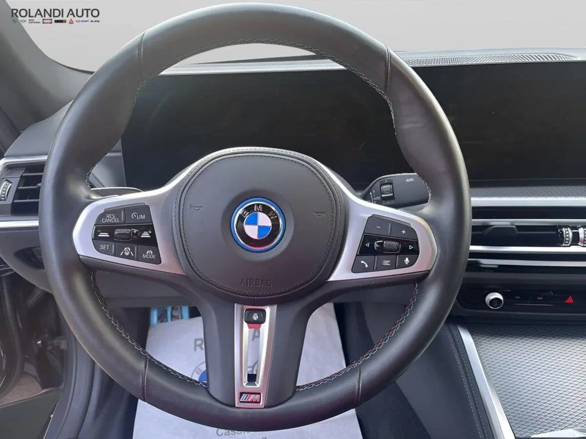 BMW i4 usata a Alessandria (12)