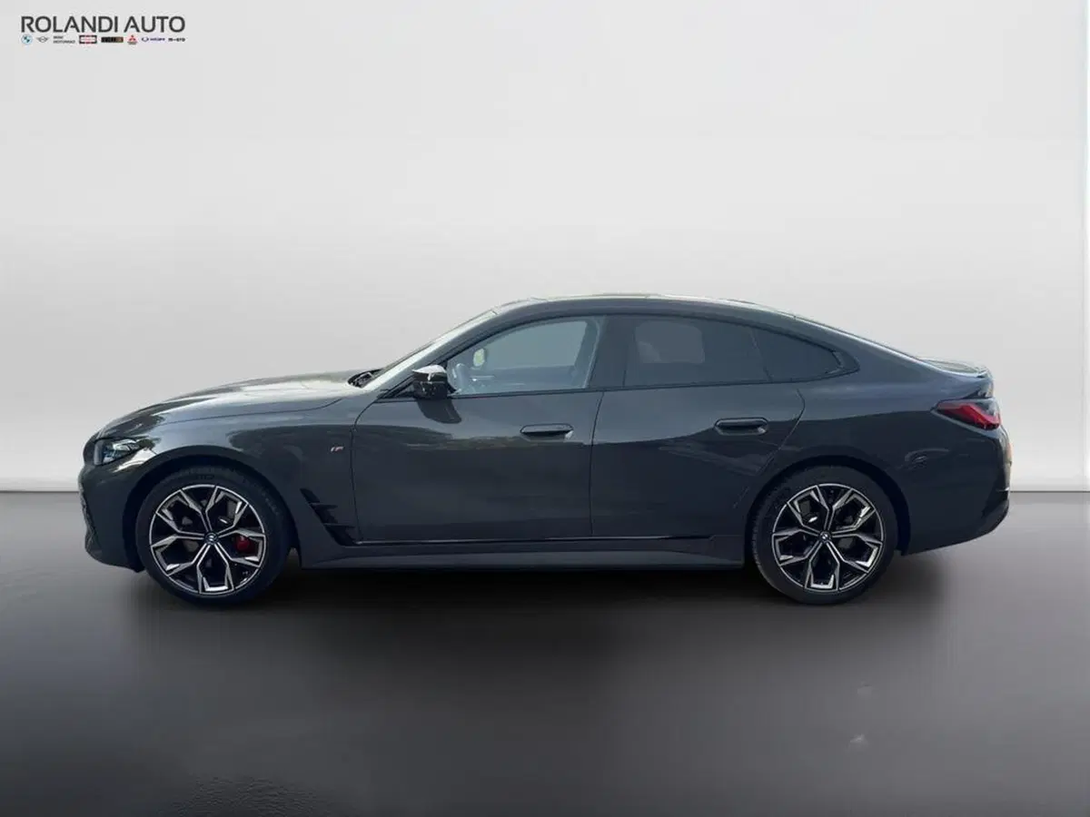 BMW i4 usata a Alessandria (5)