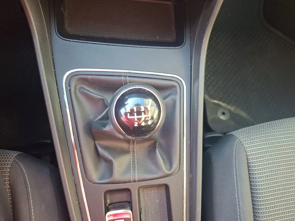SEAT Leon usata a Pescara (20)