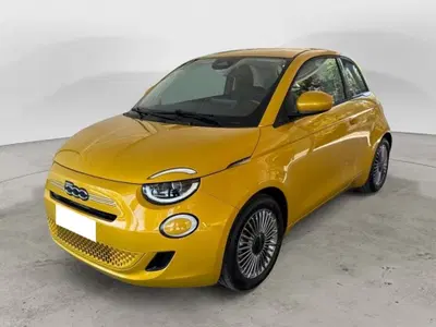 Fiat 500 1.0 hybrid Torino nuova a Campobasso