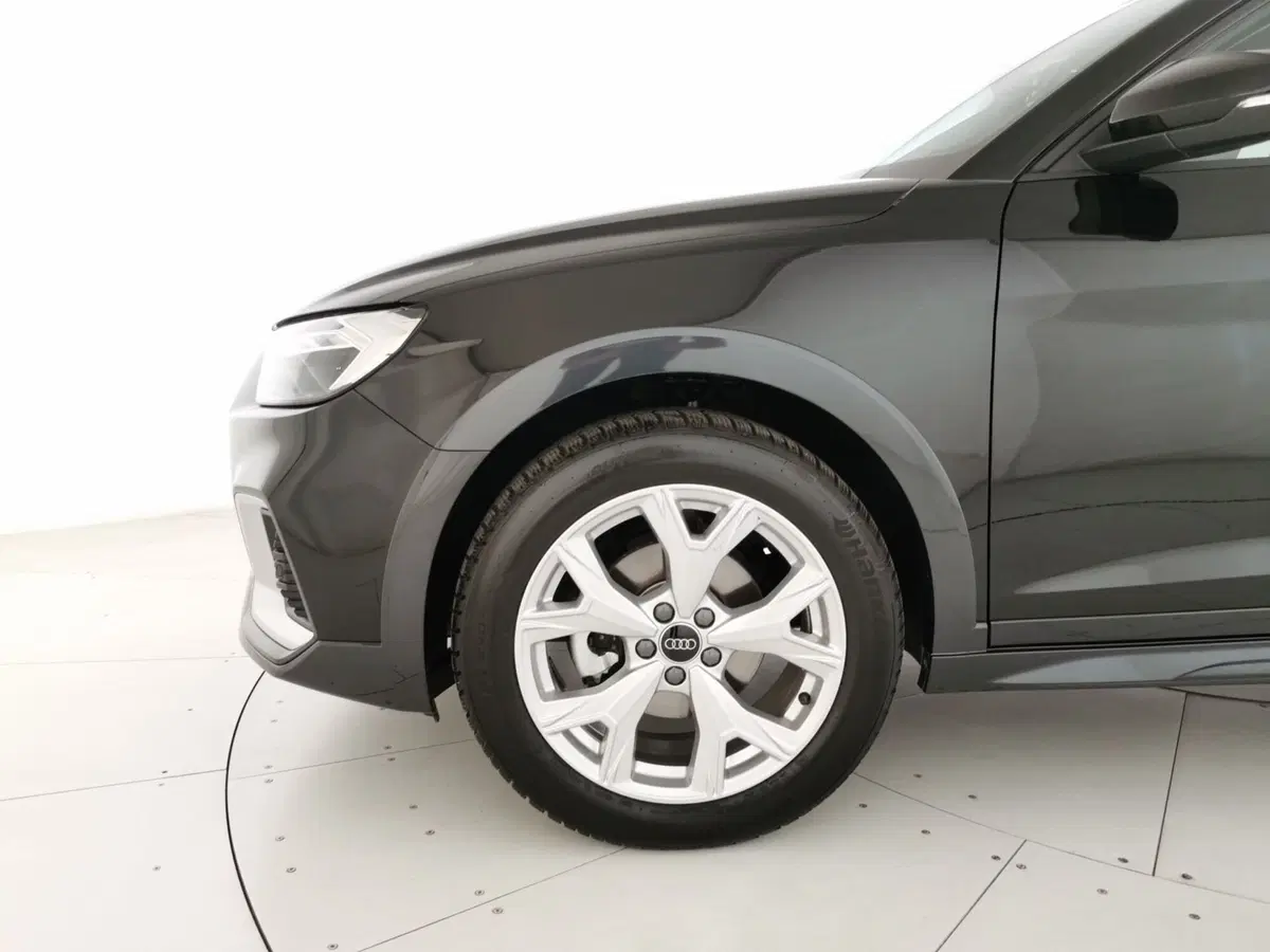 Audi A1 allstreet usata a Chieti (13)