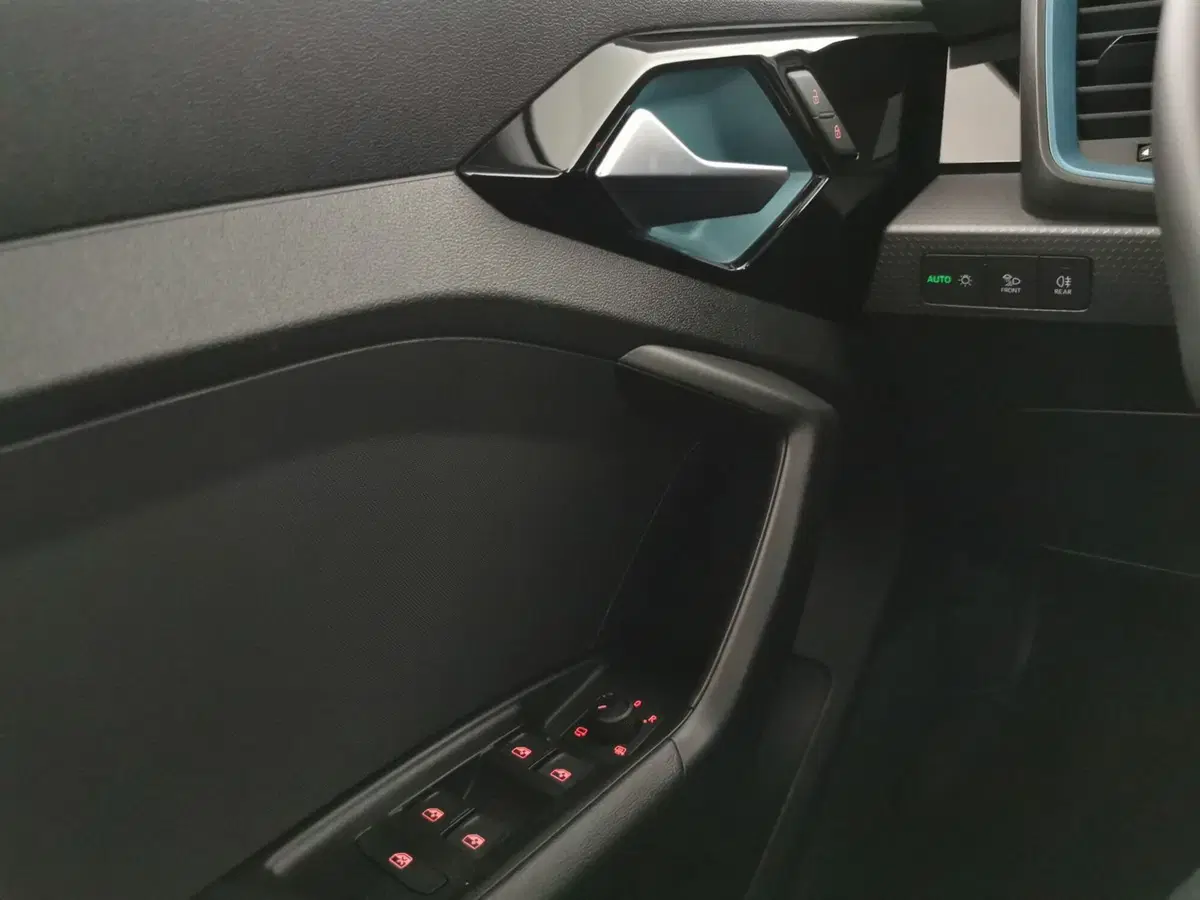 Audi A1 allstreet usata a Chieti (15)