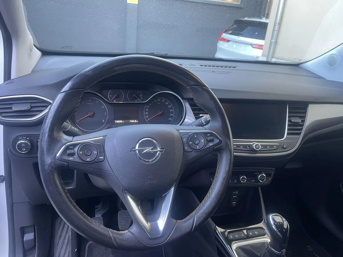 Opel Crossland X usata a Bologna (13)