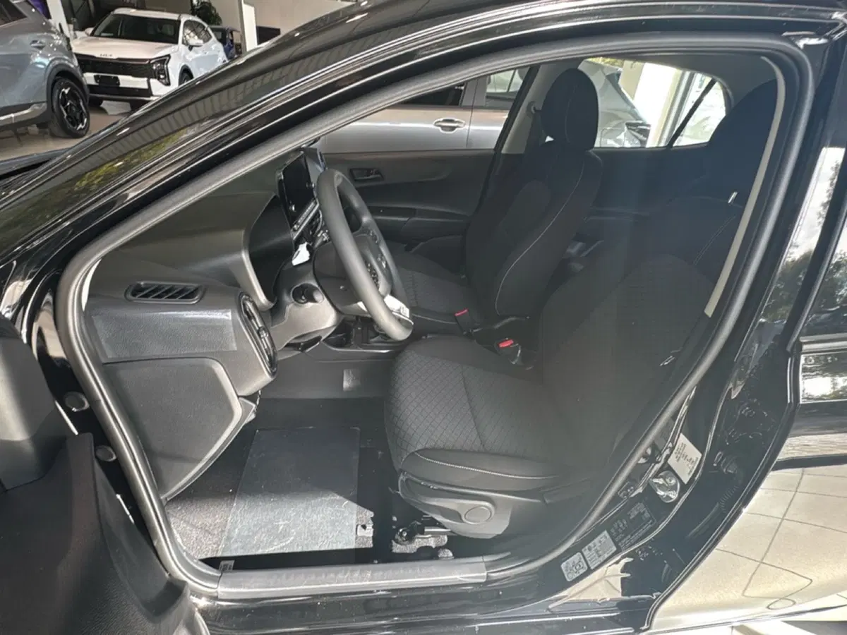 Kia Picanto nuova a Ravenna (12)