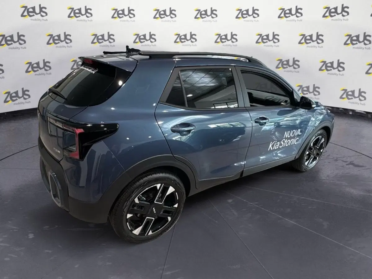 Kia Stonic nuova a Ravenna (6)