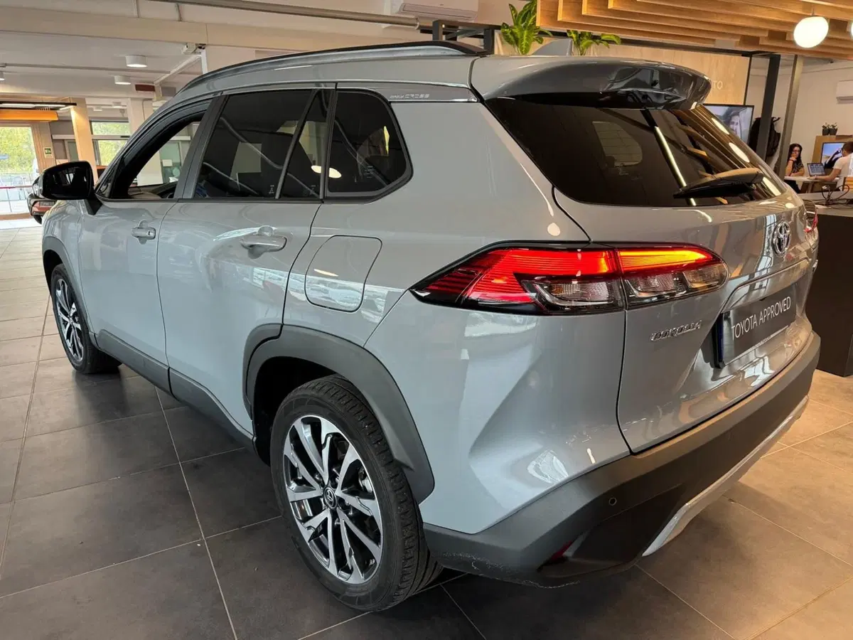 Toyota Corolla Cross Hybrid usata a Modena (8)