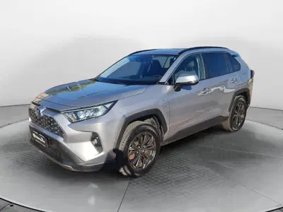 Toyota Rav4 vvt-ie h Adventure awd-i 222cv e-cvt del 2022 usata a Bologna