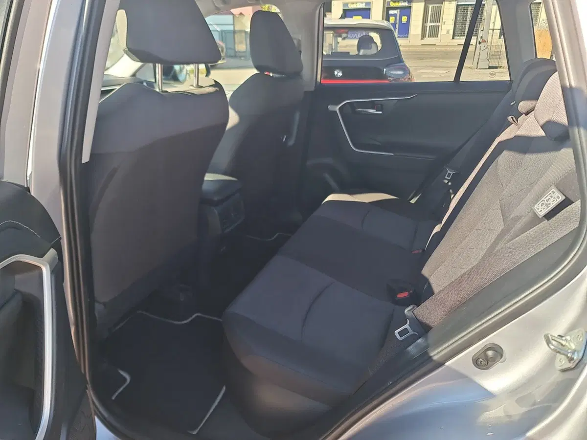 Toyota Rav4 usata a Bologna (9)
