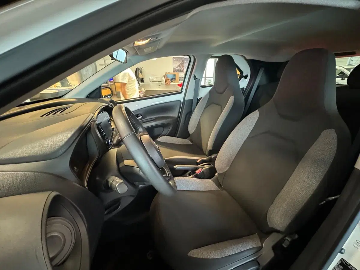 Toyota Aygo X usata a Modena (13)