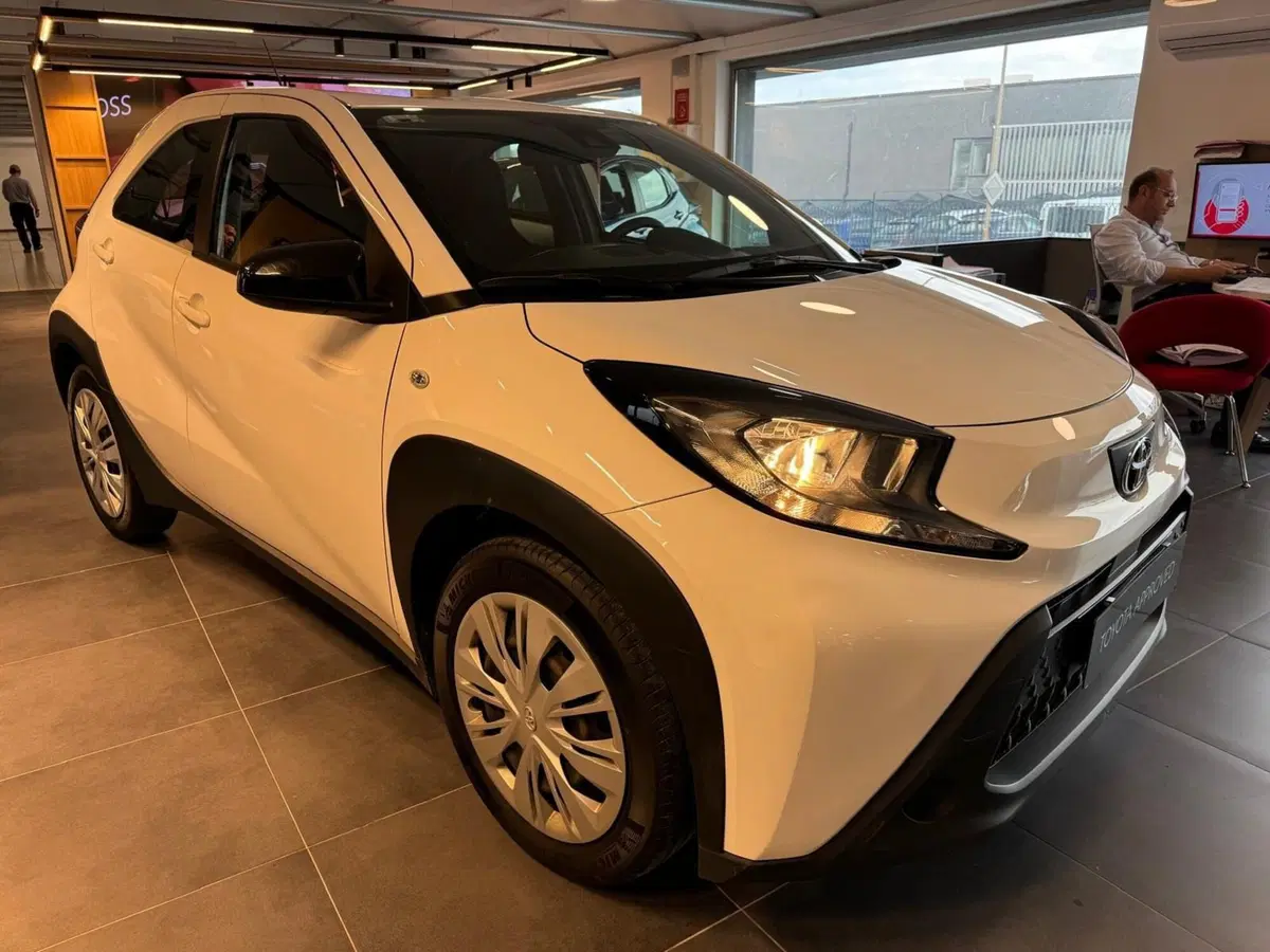 Toyota Aygo X usata a Modena (4)