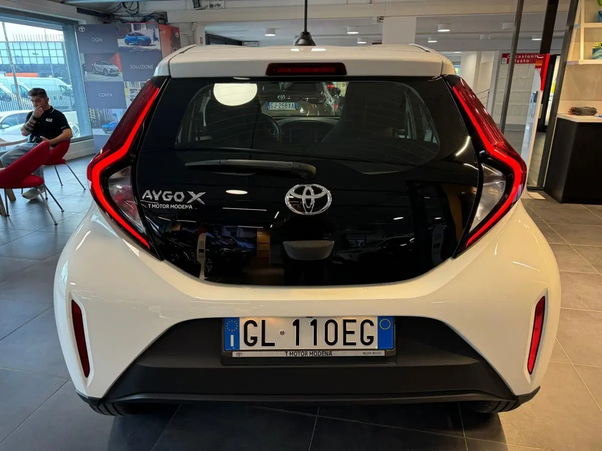Toyota Aygo X usata a Modena (7)