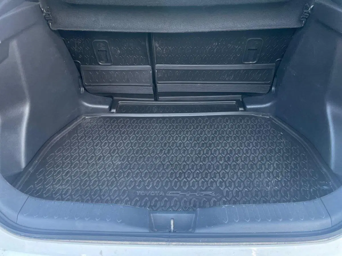 Toyota Toyota C-HR usata a Bologna (12)