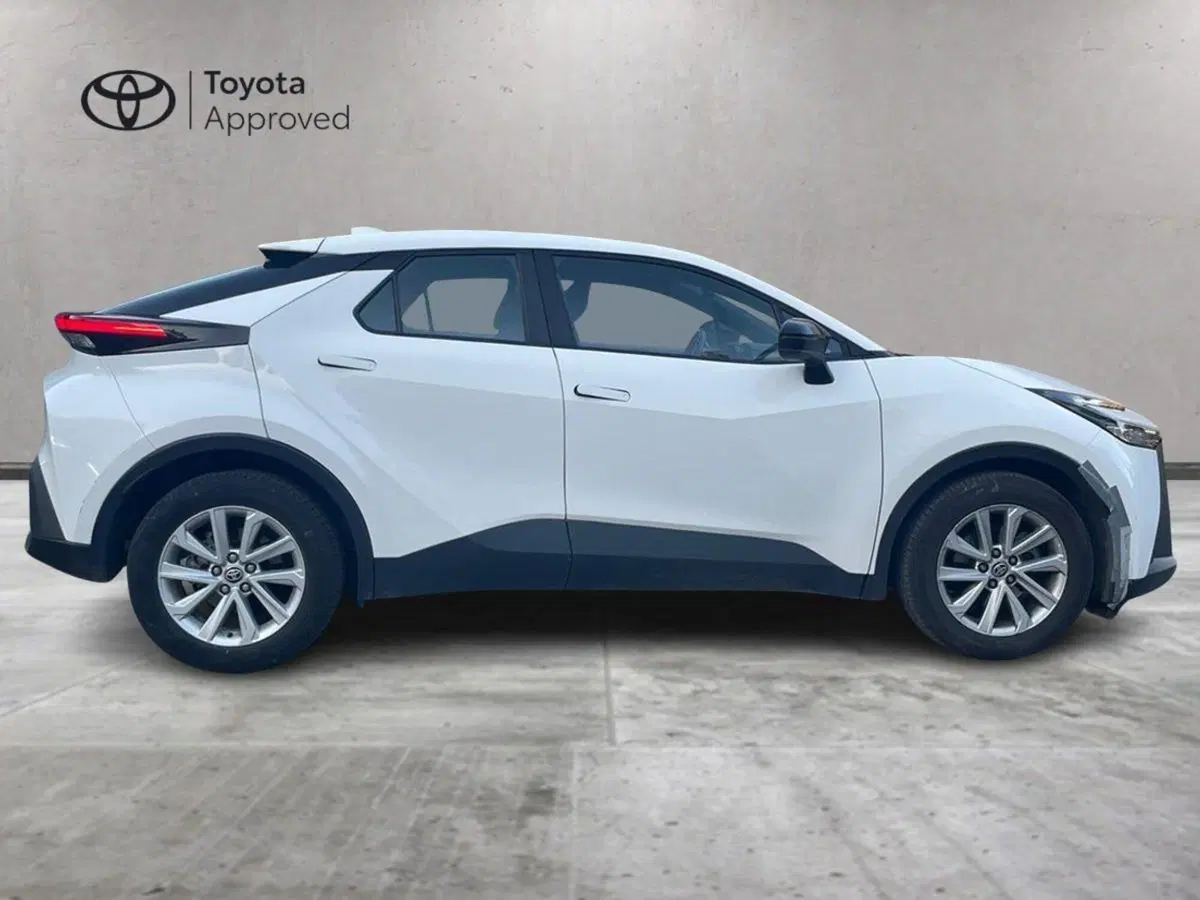 Toyota Toyota C-HR usata a Bologna (3)