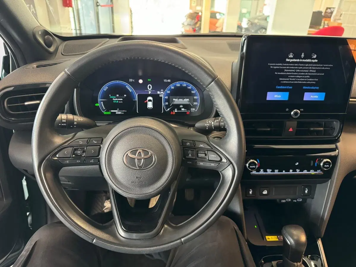 Toyota Yaris Cross usata a Modena (11)