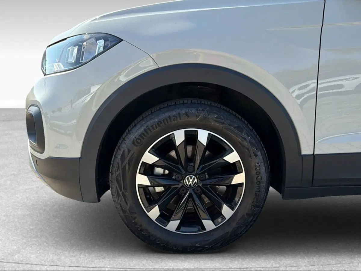 Volkswagen T-Cross usata a Pisa (15)