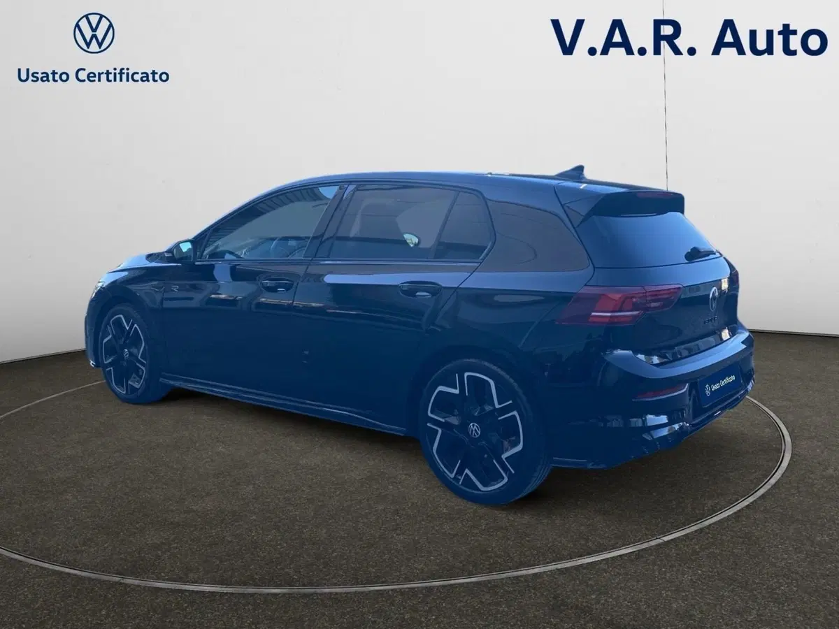 Volkswagen Golf nuova a Bologna (3)