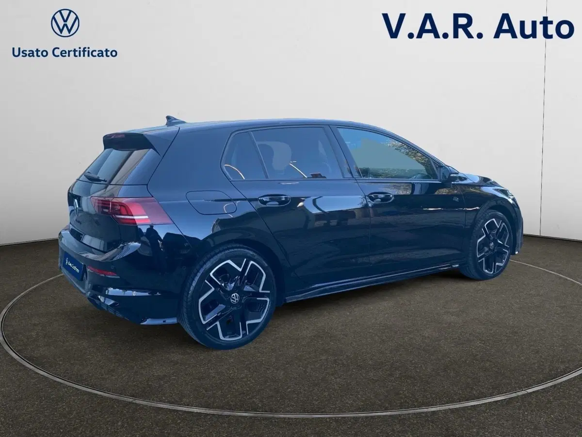Volkswagen Golf nuova a Bologna (5)