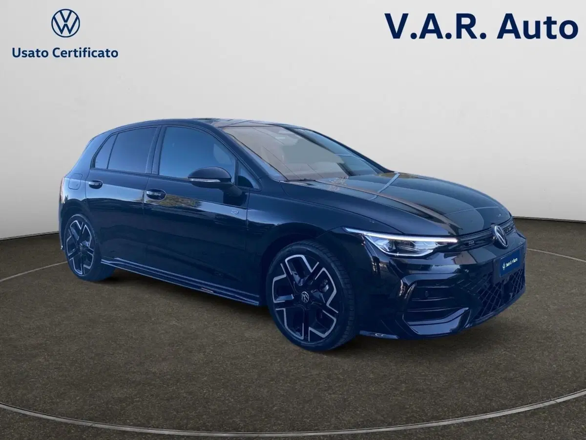 Volkswagen Golf nuova a Bologna (7)