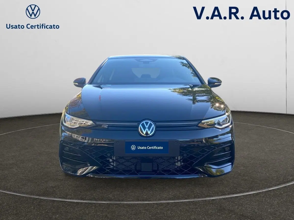 Volkswagen Golf nuova a Bologna (8)