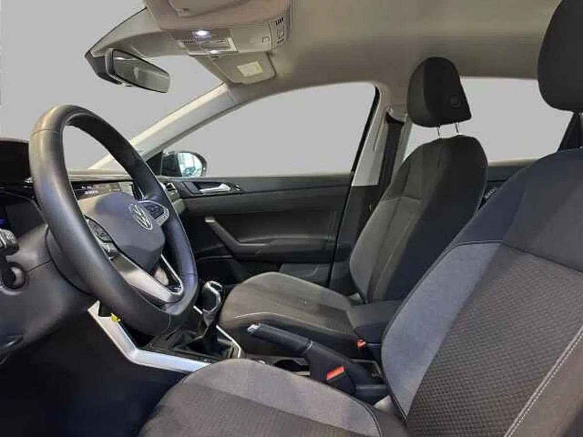 Volkswagen Taigo usata a Roma (10)