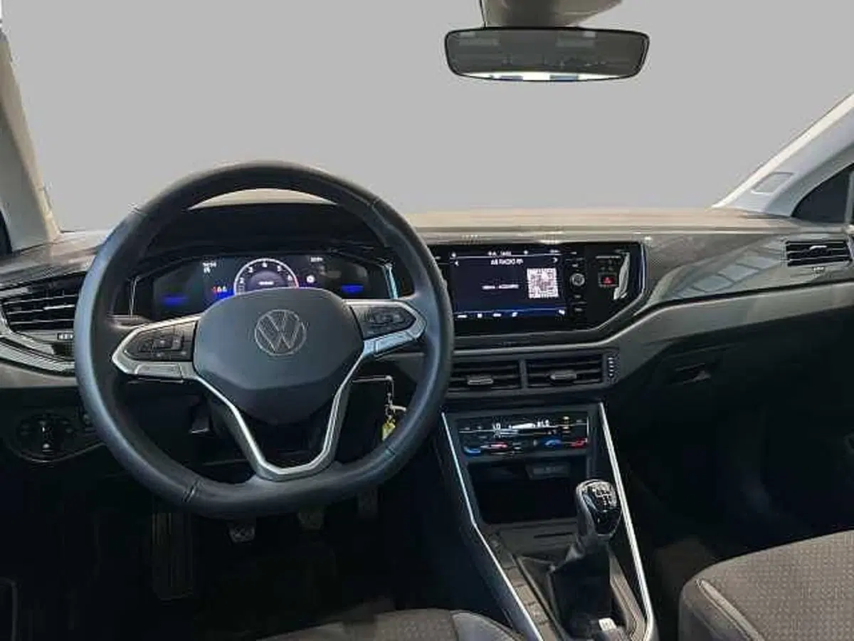 Volkswagen Taigo usata a Roma (8)