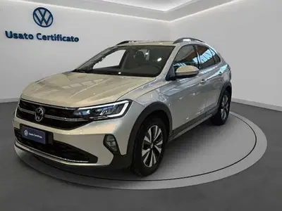 Volkswagen Taigo 1.0 TSI 110 CV DSG Life del 2024 usata a Roma