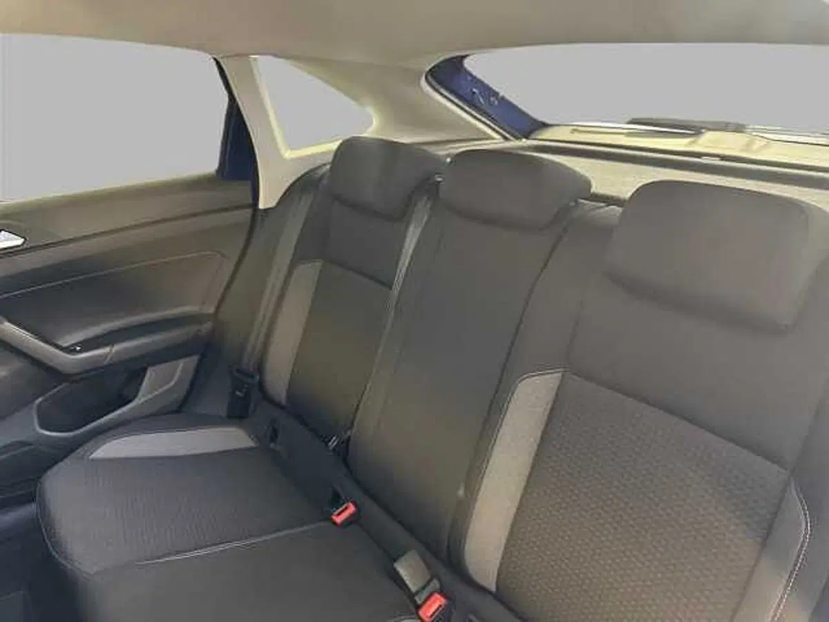 Volkswagen Taigo usata a Roma (11)