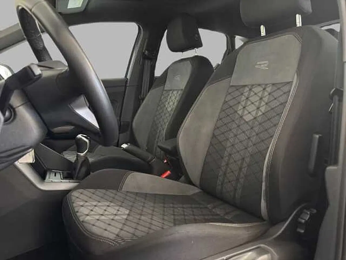 Volkswagen Taigo usata a Roma (10)