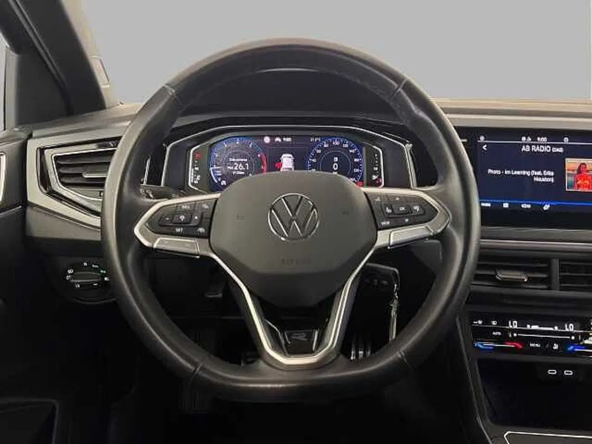 Volkswagen Taigo usata a Roma (9)