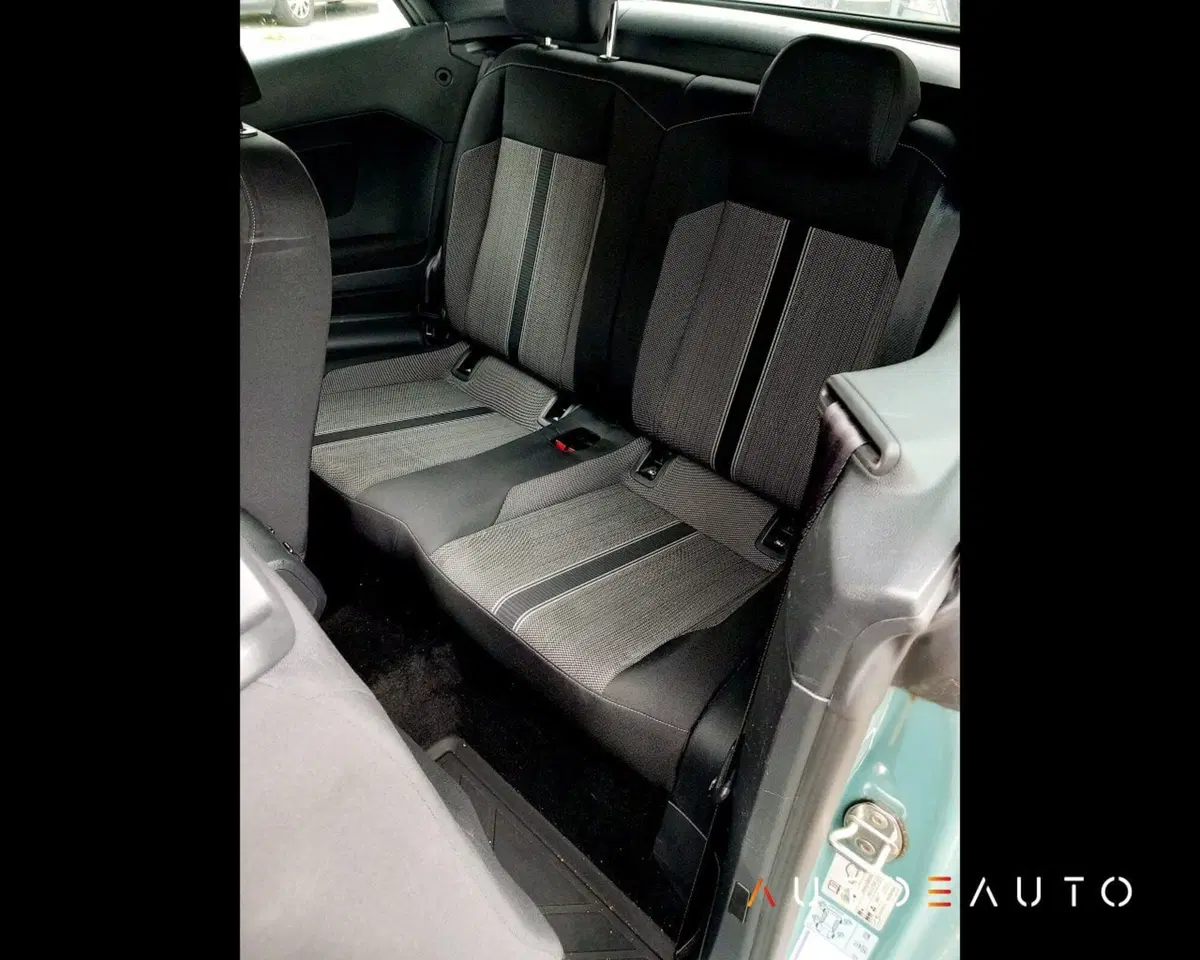 Volkswagen T-Roc Cabrio usata a Parma (17)