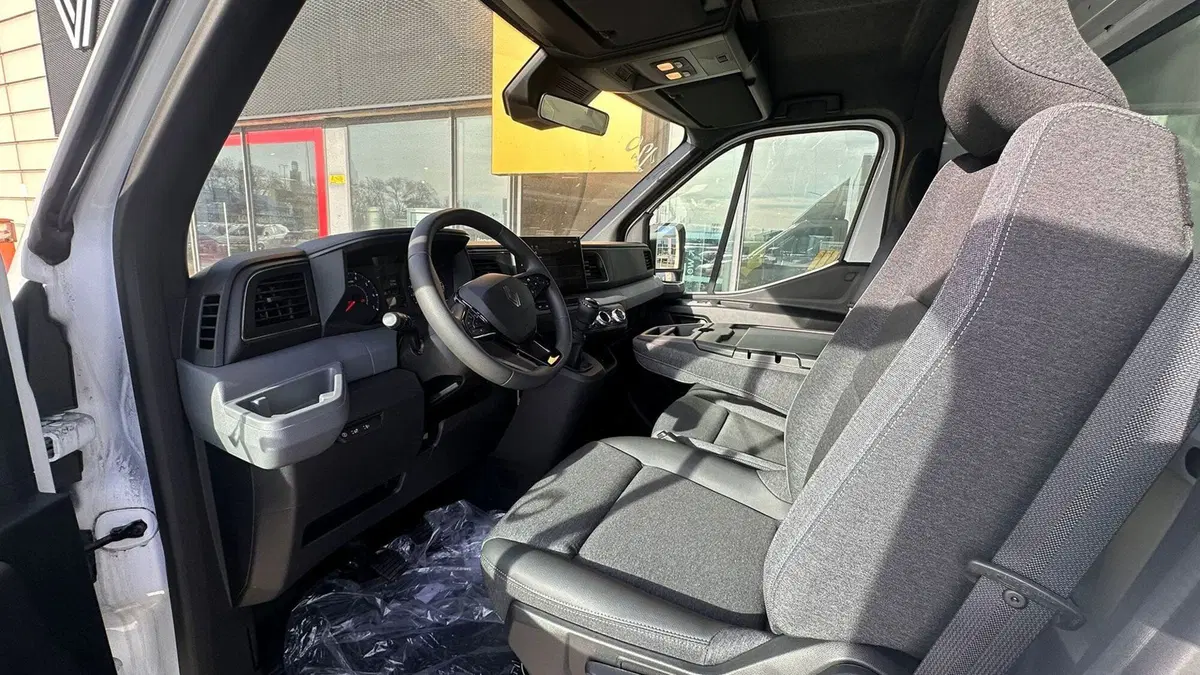 Renault Master Furgone nuova a Parma (7)