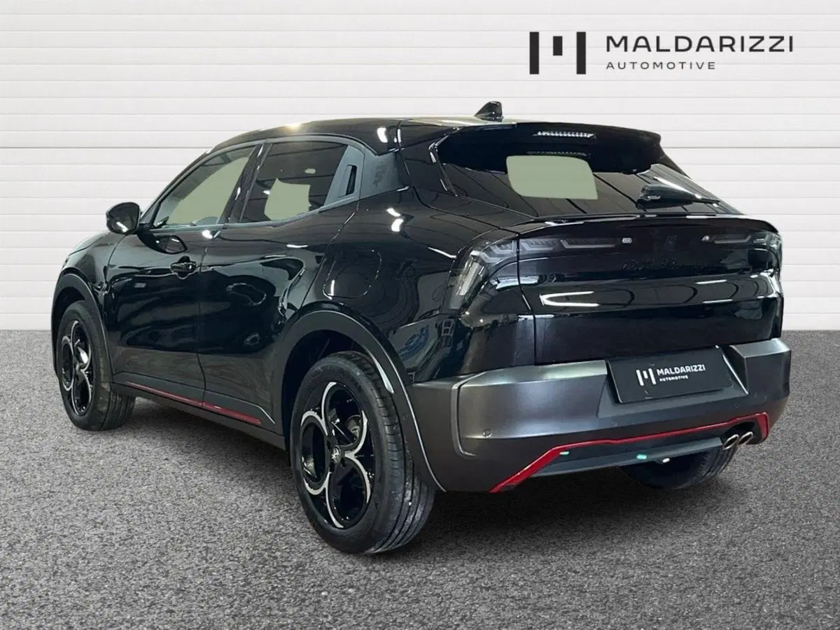 Alfa Romeo Junior usata a Bari (4)