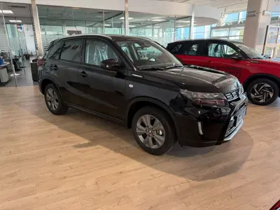 Suzuki Vitara 1.4h Top 4wd allgrip 110cv nuova a Creazzo