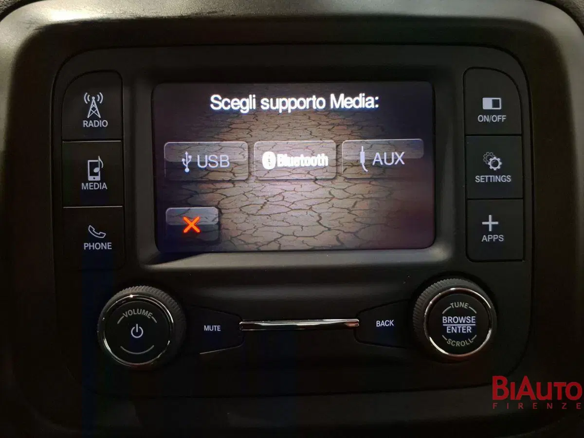 Jeep Renegade usata a Firenze (14)