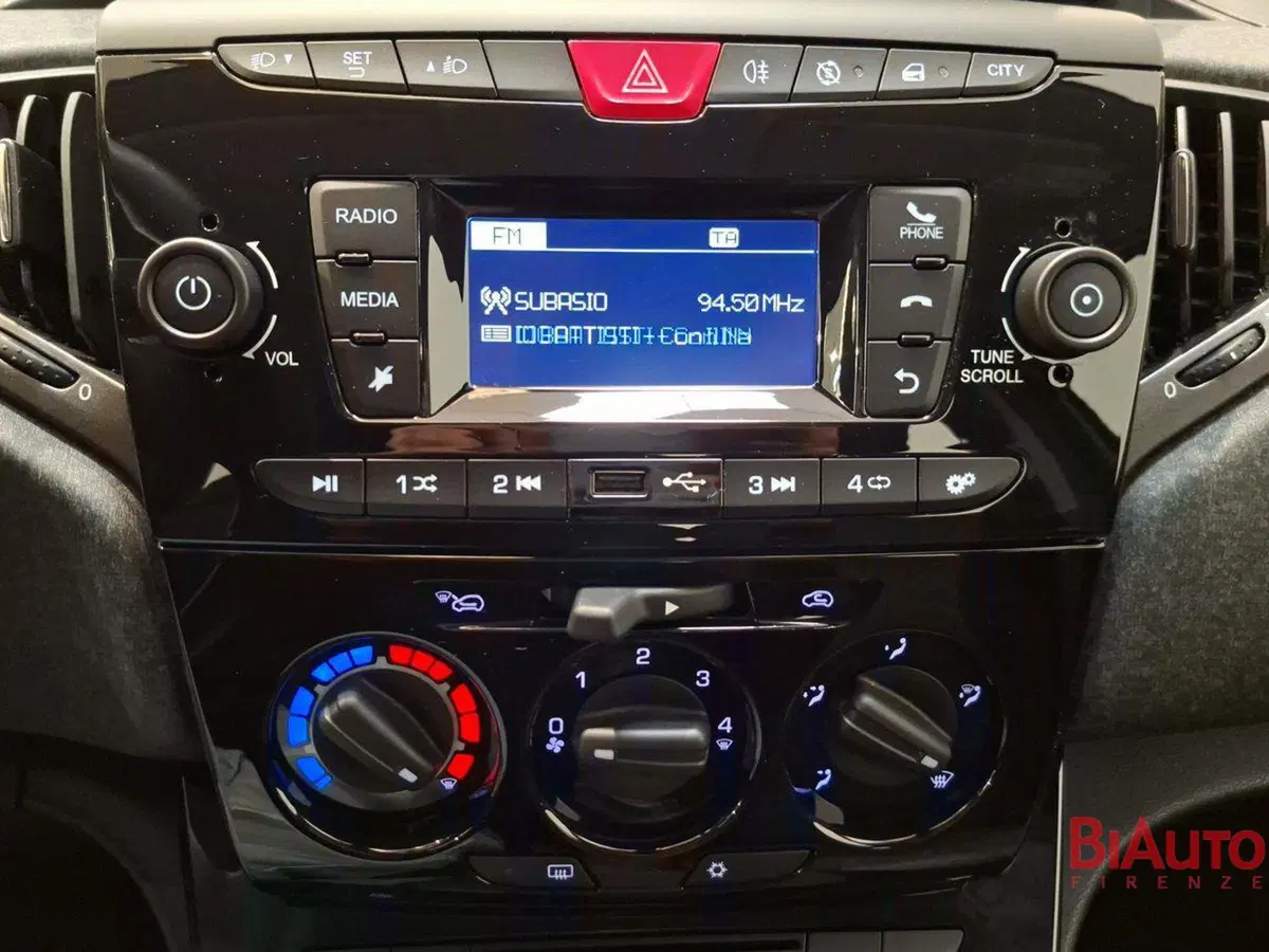 Lancia Ypsilon usata a Firenze (9)