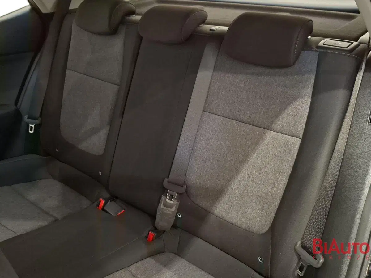 Kia Stonic usata a Firenze (10)
