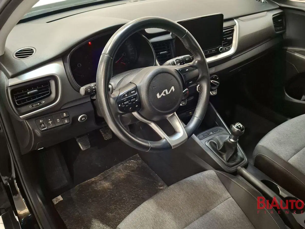 Kia Stonic usata a Firenze (6)
