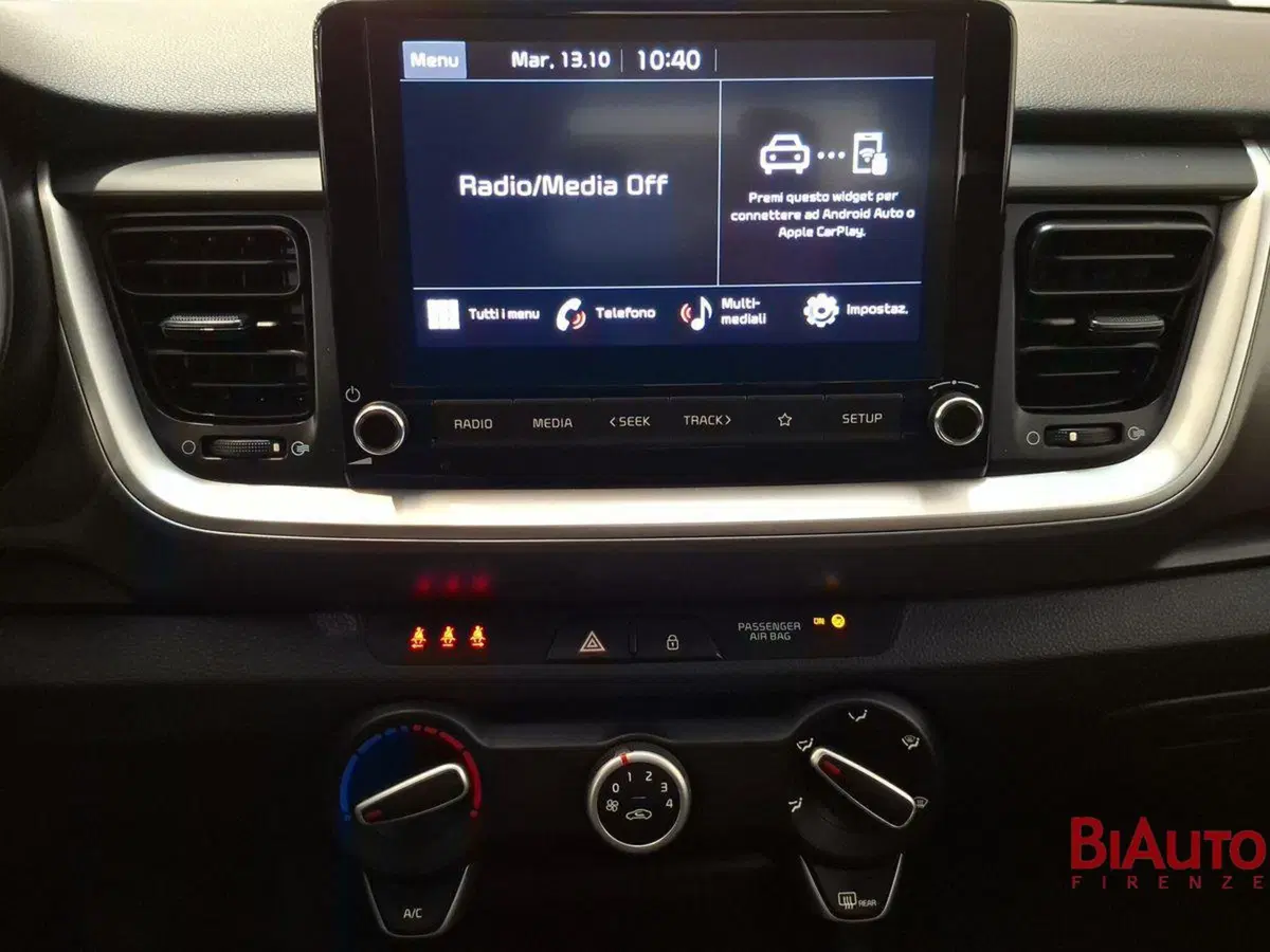 Kia Stonic usata a Firenze (9)