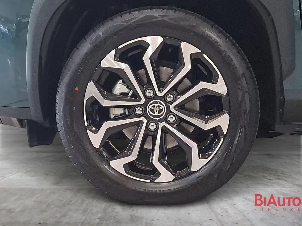 Toyota Yaris Cross nuova a Firenze (13)
