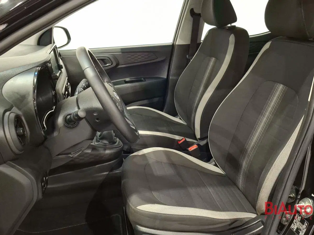 Hyundai i10 usata a Firenze (17)