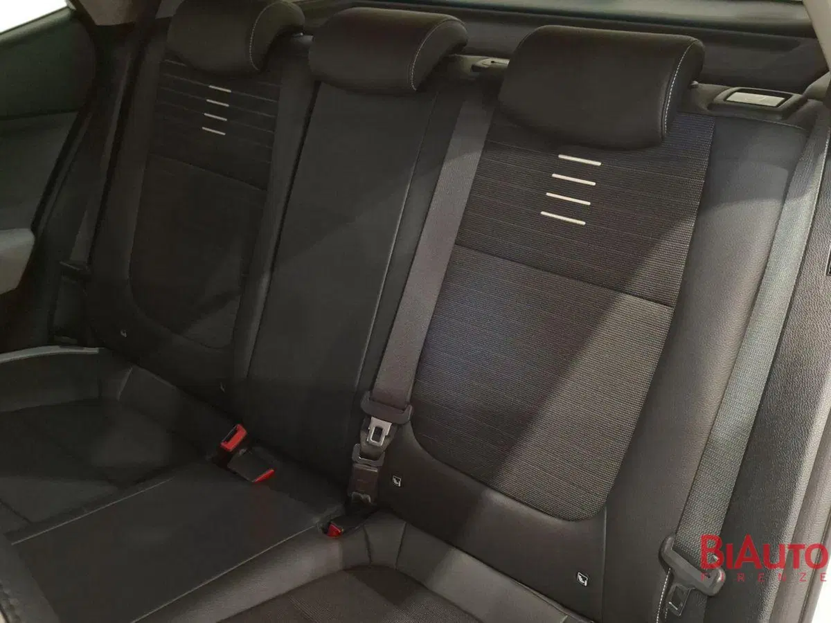Kia Stonic usata a Firenze (10)