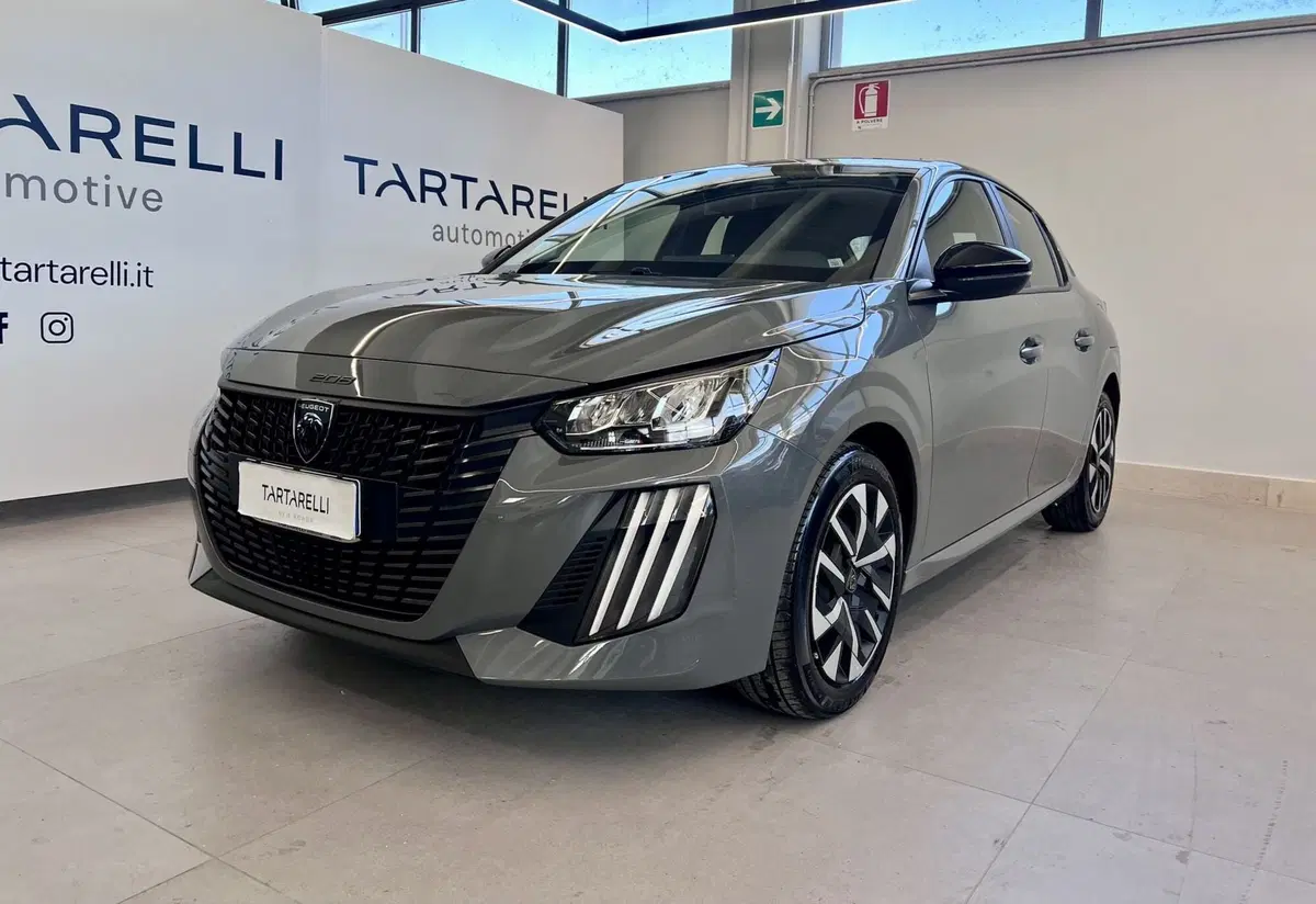 Peugeot 208 usata a Bari (3)